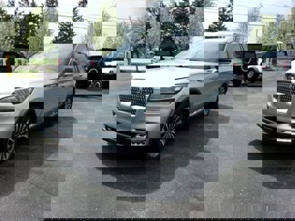 Used 2020 Lincoln Aviator Reserve w/ Equipment Group 201A image 1