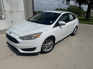 Used 2016 Ford Focus SE image 1