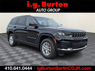 New 2025 Jeep Grand Cherokee L Laredo image 1