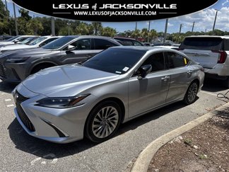 Used 2022 Lexus ES 350 Ultra Luxury image 1
