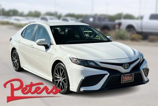 Used 2023 Toyota Camry SE image 1