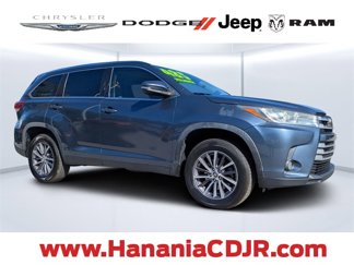 Used 2019 Toyota Highlander XLE image 1