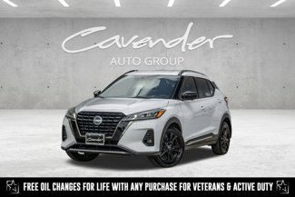 Used 2023 Nissan Kicks SR image 1