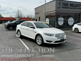 Used 2017 Ford Taurus Limited image 1