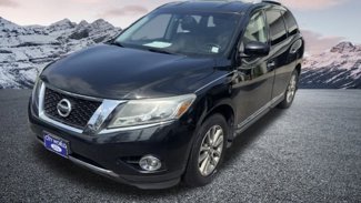 Used 2014 Nissan Pathfinder SL w/ SL Tech Package image 1