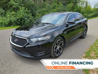 Used 2016 Ford Taurus SHO image 1