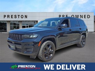 Used 2022 Jeep Grand Cherokee L Laredo image 1