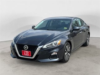 Used 2022 Nissan Altima 2.5 SV image 1