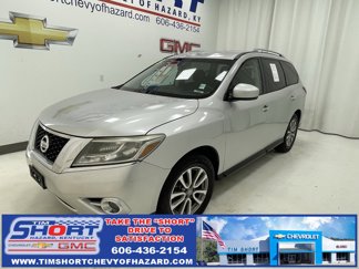 Used 2015 Nissan Pathfinder SV image 1
