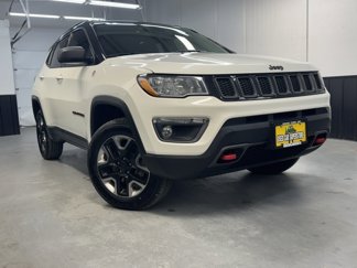 Used 2018 Jeep Compass Trailhawk image 1