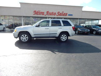 Used 2008 Jeep Grand Cherokee Laredo image 1