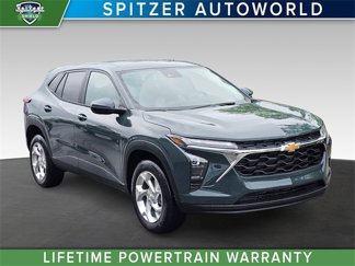 New 2025 Chevrolet Trax LS w/ LS Convenience Package image 1