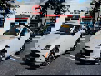 Used 2017 MAZDA MX-5 Miata RF Club image 1