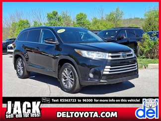 Certified 2019 Toyota Highlander XLE image 1