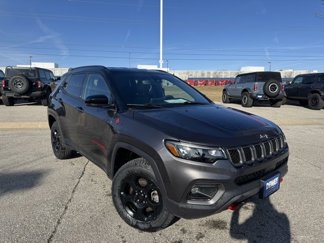 Used 2023 Jeep Compass Trailhawk image 1