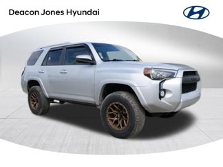 Used 2018 Toyota 4Runner SR5 Premium image 1
