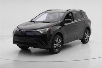 Used 2017 Toyota RAV4 LE image 1
