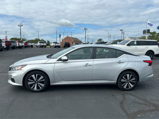 Used 2022 Nissan Altima 2.5 SV image 1