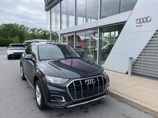 Used 2022 Audi Q5 2.0T Premium w/ Convenience Package image 1