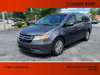 Used 2015 Honda Odyssey LX image 1
