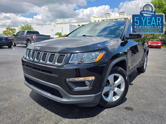Used 2019 Jeep Compass Latitude image 1
