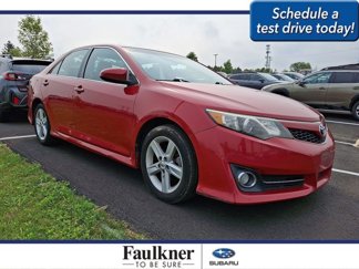 Used 2012 Toyota Camry SE image 1