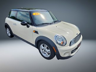 Used 2013 MINI Cooper Hardtop image 1