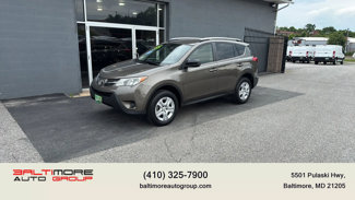 Used 2015 Toyota RAV4 LE image 1
