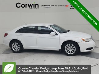 Used 2013 Chrysler 200 Touring image 1