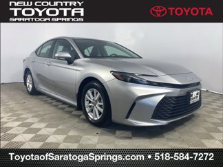 Used 2025 Toyota Camry LE image 1