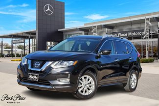 Used 2017 Nissan Rogue SV w/ SV Premium Package image 1