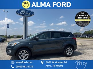 Used 2019 Ford Escape SE image 1
