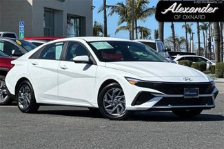Certified 2024 Hyundai Elantra SEL image 1