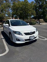 Used 2010 Toyota Corolla image 1