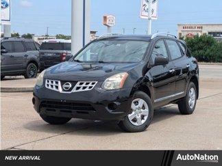Used 2015 Nissan Rogue S image 1