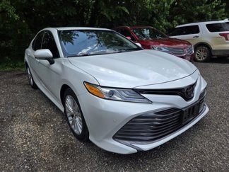 Used 2018 Toyota Camry XLE image 1