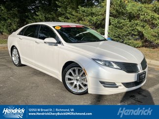 Used 2016 Lincoln MKZ image 1