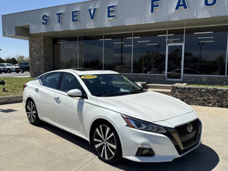Used 2020 Nissan Altima 2.5 Platinum image 1