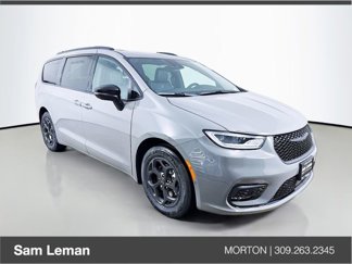 New 2025 Chrysler Pacifica Premium image 1