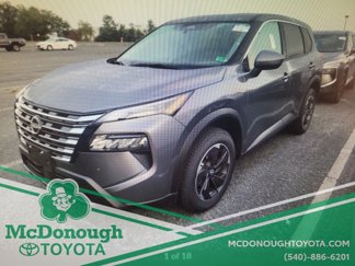 Used 2024 Nissan Rogue SV image 1
