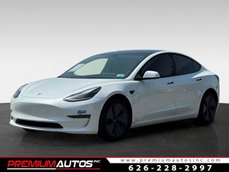 Used 2021 Tesla Model 3 Standard Range Plus image 1