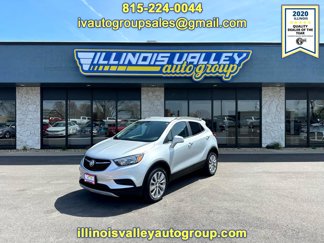 Used 2020 Buick Encore Preferred image 1