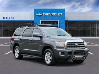 Used 2017 Toyota Sequoia SR5 image 1