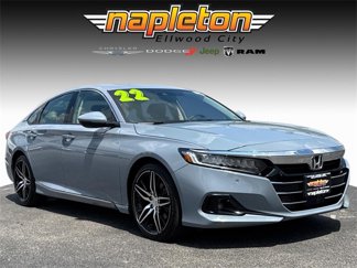 Used 2022 Honda Accord Touring image 1