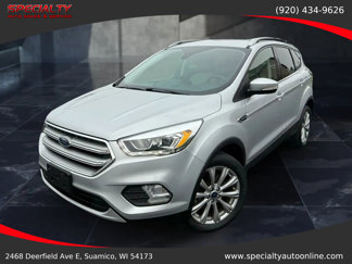 Used 2017 Ford Escape Titanium image 1