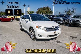 Used 2014 Toyota Venza LE image 1