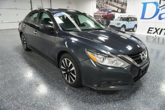Used 2018 Nissan Altima 2.5 SV image 1