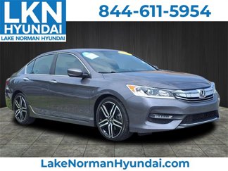 Used 2017 Honda Accord Sport image 1
