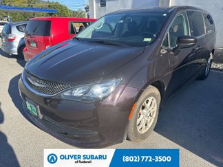 Used 2018 Chrysler Pacifica LX image 1