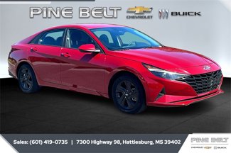 Used 2022 Hyundai Elantra SEL image 1
